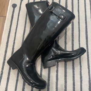Hunter Women's Original Refined Tall Gloss Rain Boots